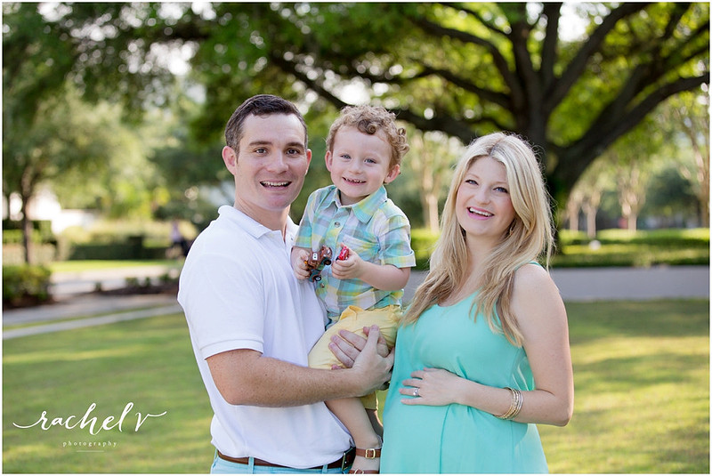 Spring Maternity Session at Baldwin Park in Orlando Florida with Rachel V Photography