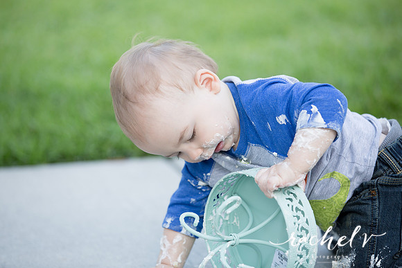 Rachel V Photography_Holtzclaw_Malcolm 1 year-61