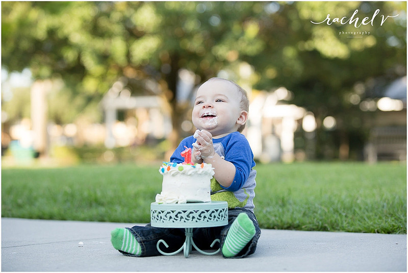 First Birthday shoot in Winter Park, Florida with Rachel V Photography
