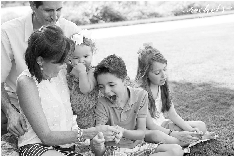 Family lifestyle session, capturing the togetherness of your family by Rachel V Photography