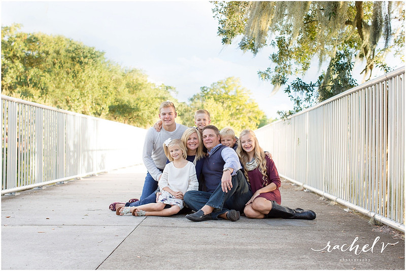 Family session at Loch Haven Park, Orlando Florida. With Rachel V Photography