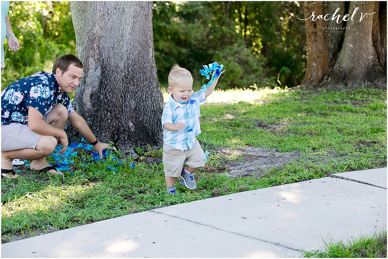 Melissa creates gender reveal with Rachel V Photography