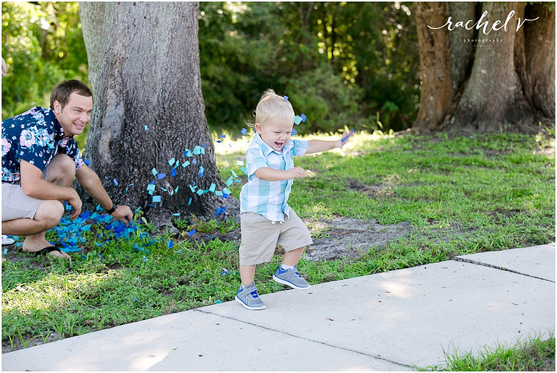 Melissa creates gender reveal with Rachel V Photography
