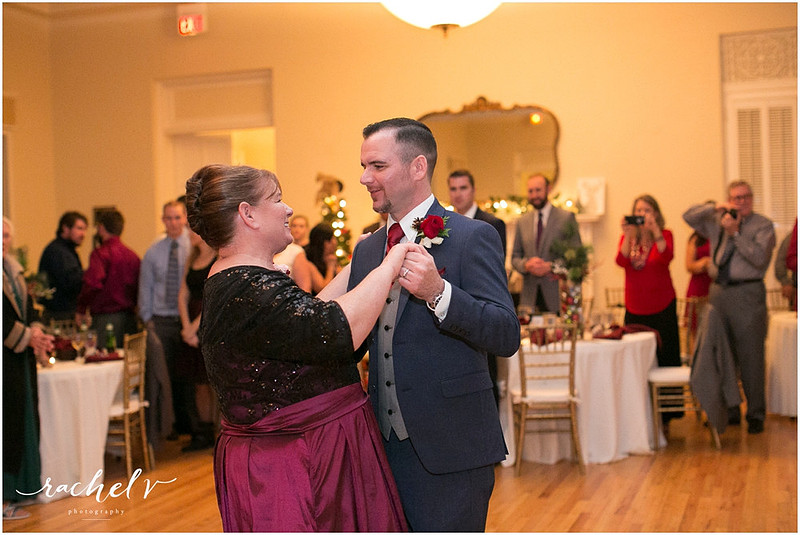 Holiday theme wedding at the Womens Club of Winter Park in Winter Park Florida with Rachel V Photography
