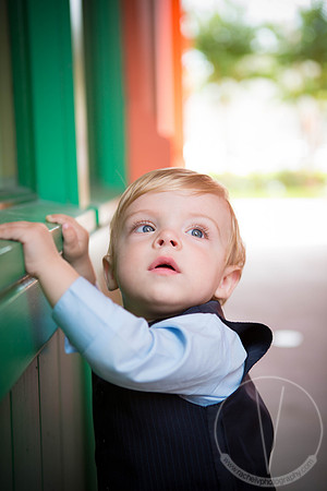 Garrett's 1 Year old pictures-56