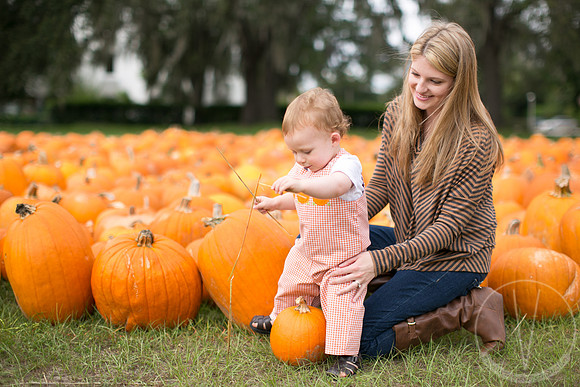 JackHenry_PumpkinPatch_2013-4